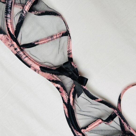 size 34B/XS - Agent Provocateur lingerie set - Picture 3 of 8